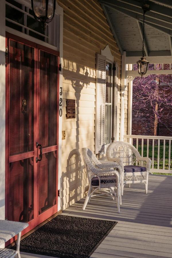 Armistead House - Contactless Victorian Inn Williamsburg Exterior photo